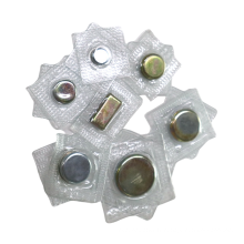 Couture couverte dans les boutons de fixation à bout de gamme magnétique Aimants de neodimyum étanches Accessoires de couture pour les sacs à main